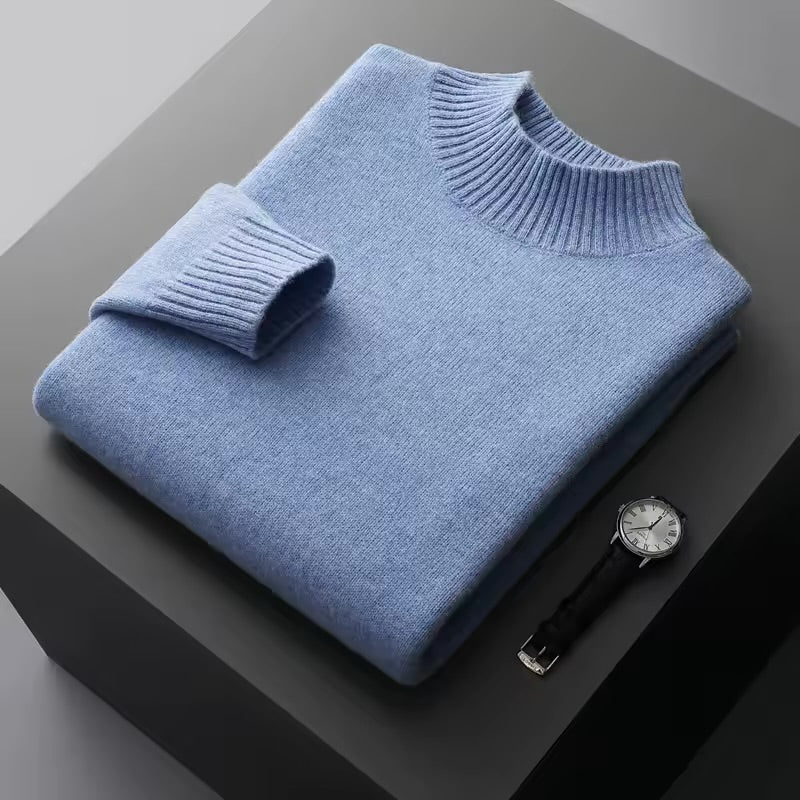 Plain wool sweaters in elegant colors